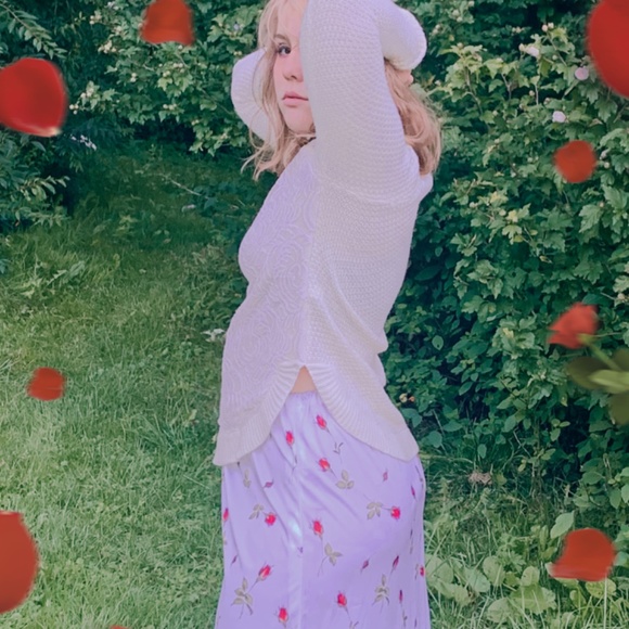 coquette rose lace sweater 🌹 - Picture 3 of 4